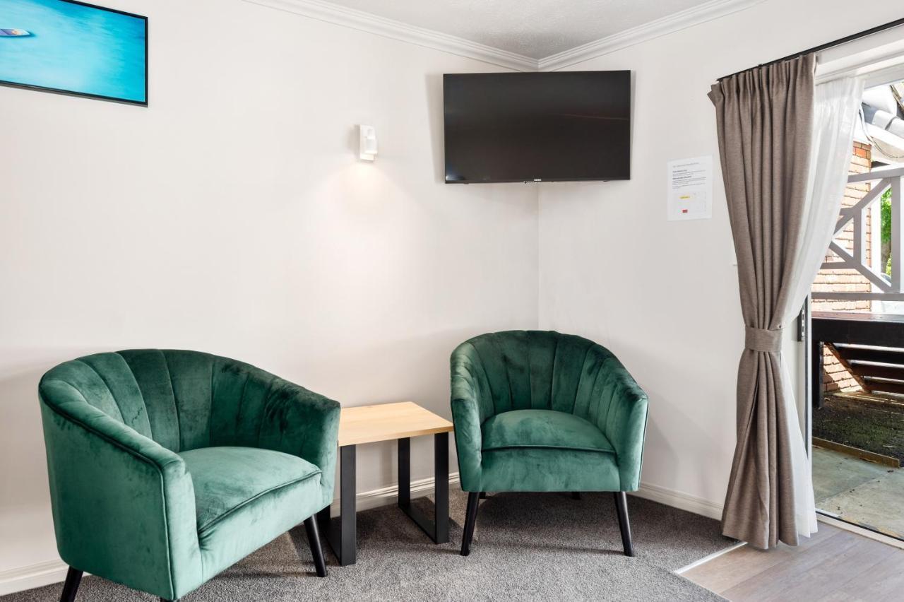 แอชลี่ คอร์ท โมเทล Motel โรโตรัว ภายนอก รูปภาพ
